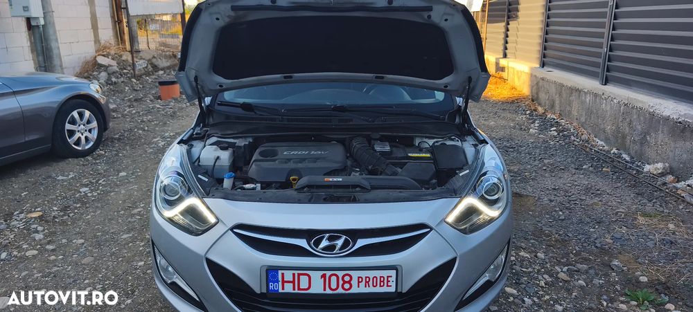 Hyundai i40 i40cw 1.7 CRDi blue Style - 38