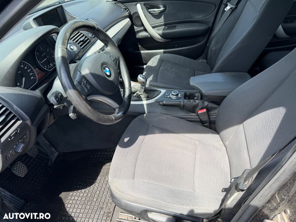 BMW Seria 1 116d - 4