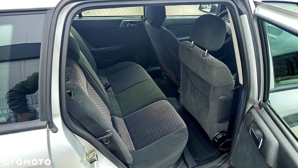 Opel Astra - 18