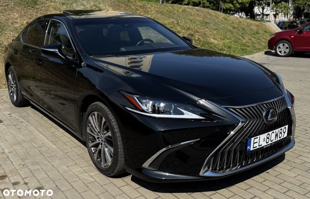 Lexus ES 300h Business Edition - 2