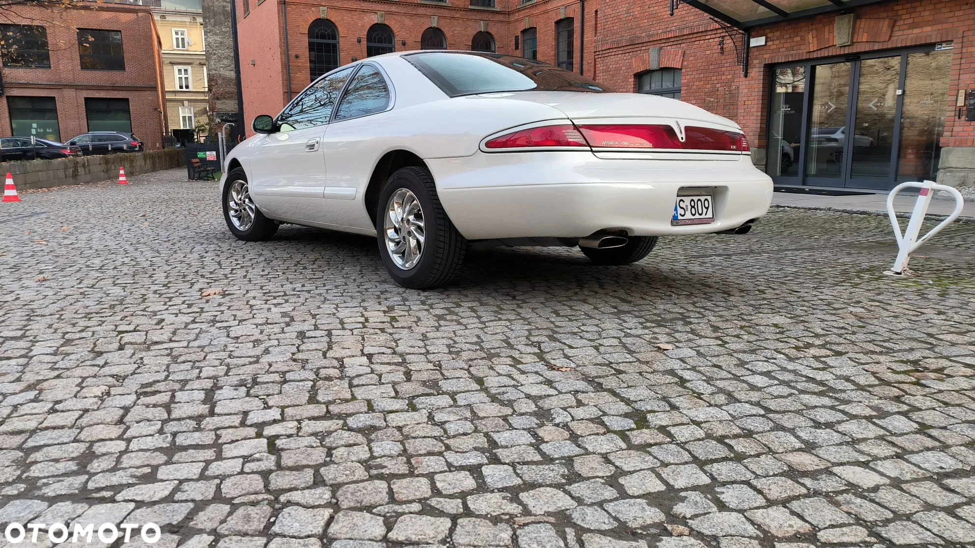 Lincoln Mark VIII 4.6 LSC - 7