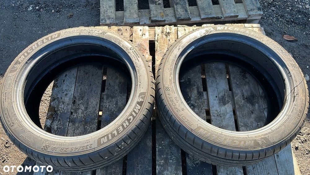2 x OPONA MICHELIN PILOT SPORT 4 235/45 18 - 1