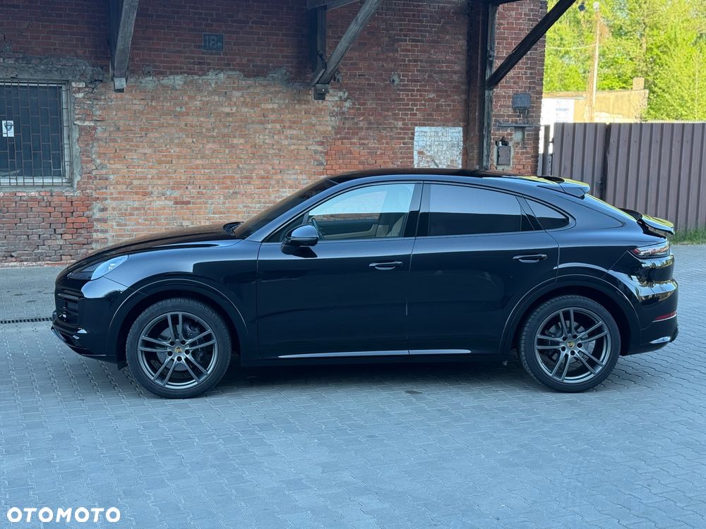 Porsche Cayenne - 26
