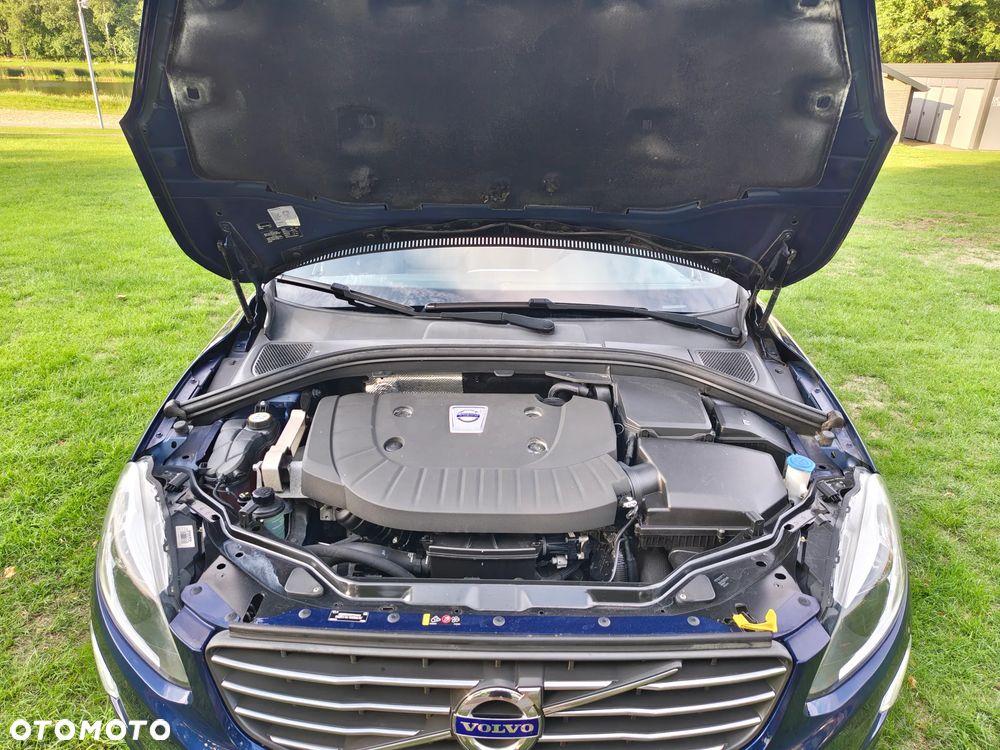 Volvo XC 60 D3 Ocean Race - 35
