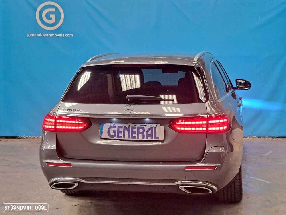 Mercedes-Benz E 300 de Avantgarde - 4