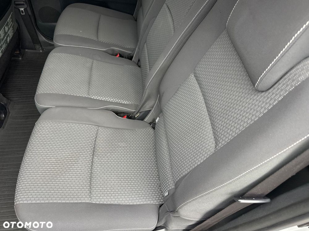 Toyota Verso 2.0 D-4D Premium - 14