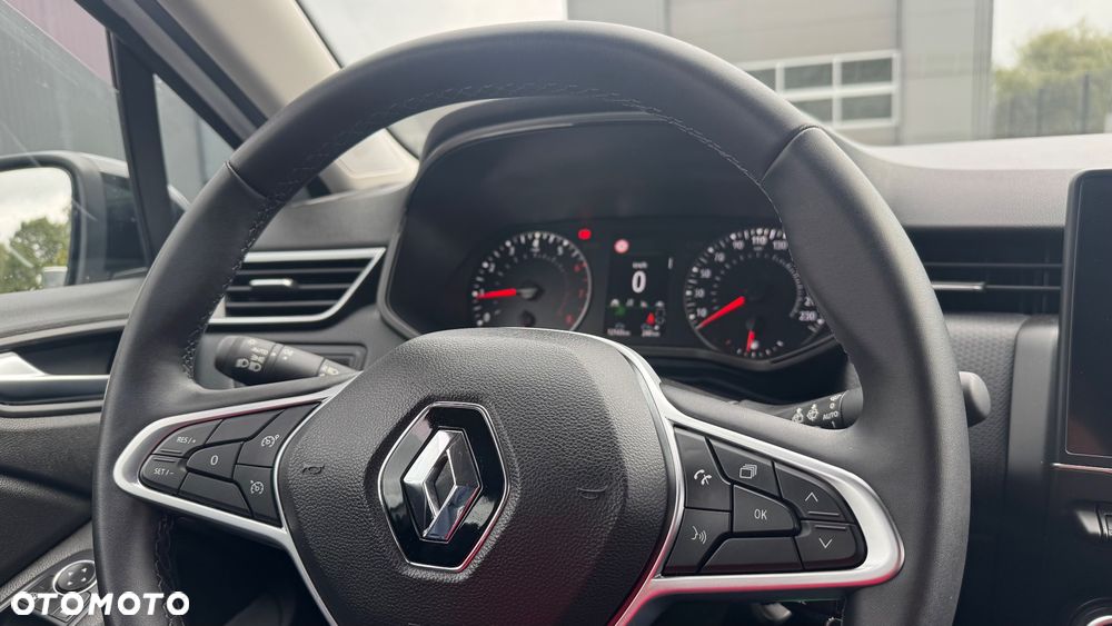 Renault Clio - 12