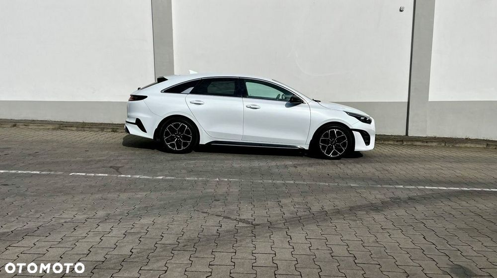 Kia ProCeed - 5