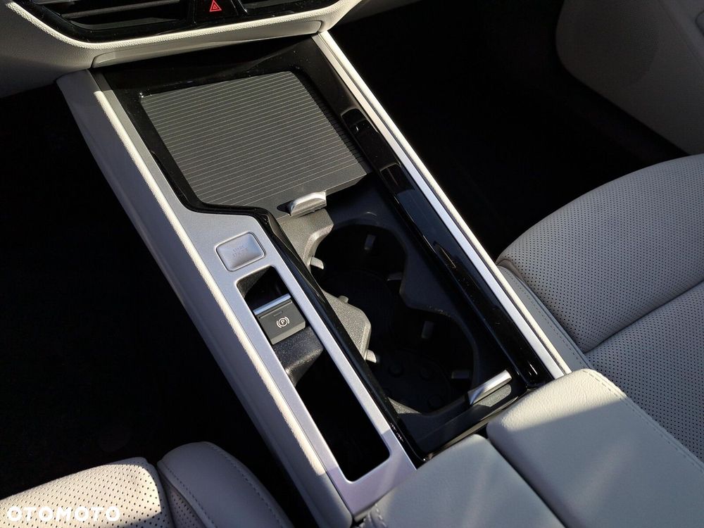 Volkswagen Passat - 27