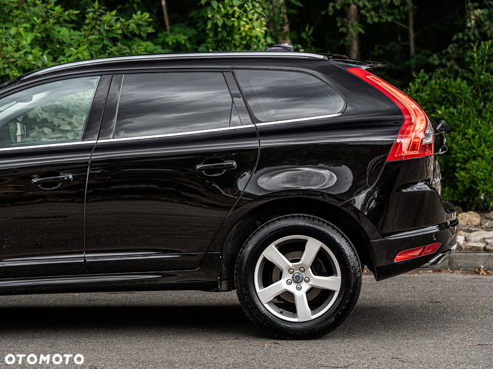 Volvo XC 60 D4 Drive-E Ocean Race - 9