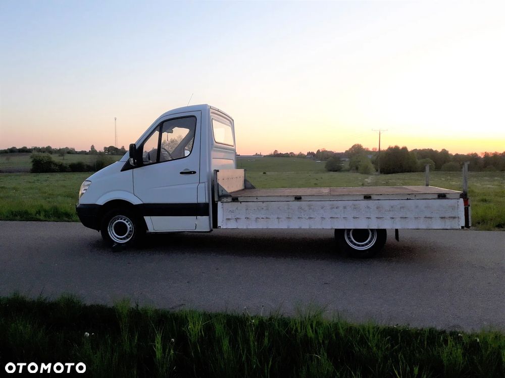 Mercedes-Benz Sprinter - 22