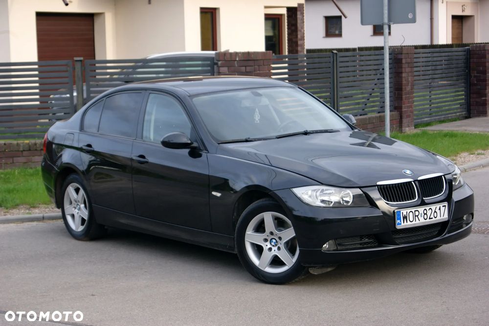 BMW Seria 3 318i - 9