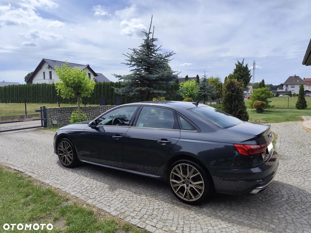 Audi A4 Limousine 35 TFSI mHEV S Line S tronic