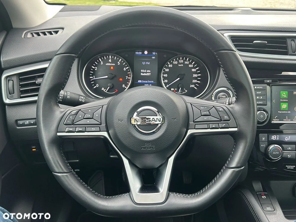 Nissan Qashqai 1.3 DIG-T N-Connecta - 15