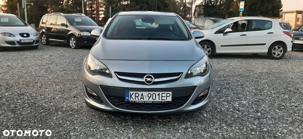 Opel Astra - 2