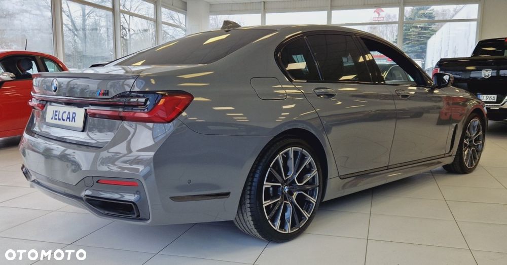 BMW Seria 7 740d xDrive mHEV sport - 5