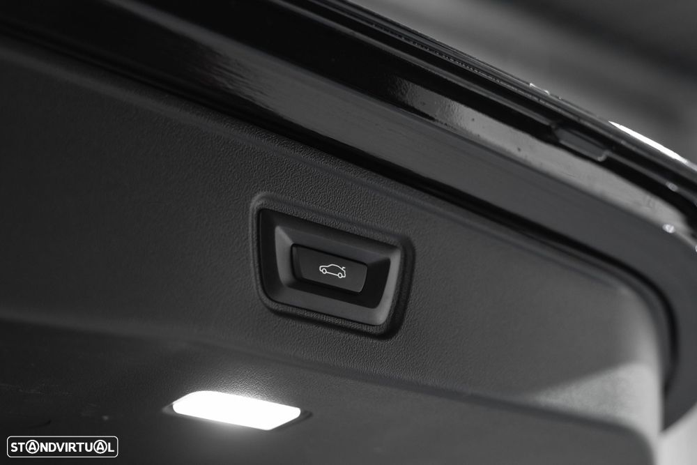 BMW 530 e xDrive Pack Desportivo M Pro - 42