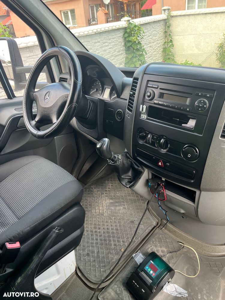 Mercedes-Benz Sprinter 906.211 - 5