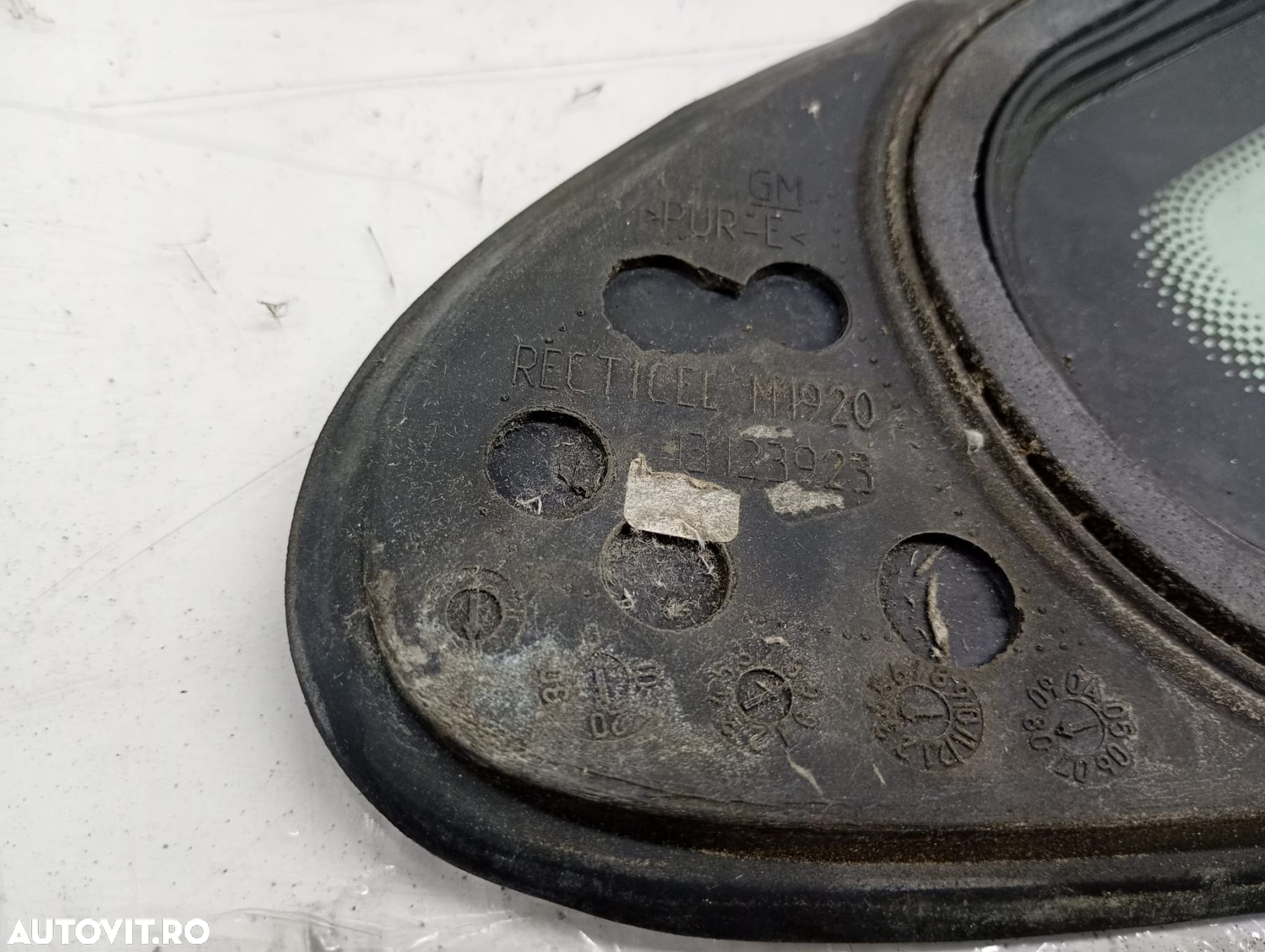 Geam fix dreapta fata 13123923 Opel Zafira B [2005 - 2010] - 3