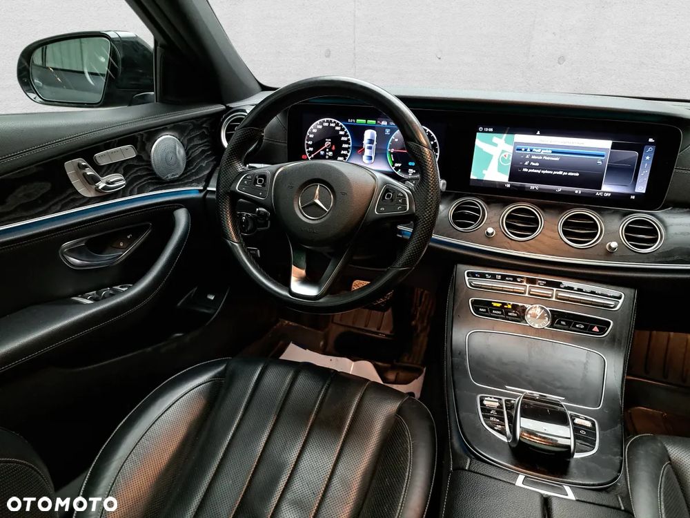Mercedes-Benz Klasa E 350 - 11