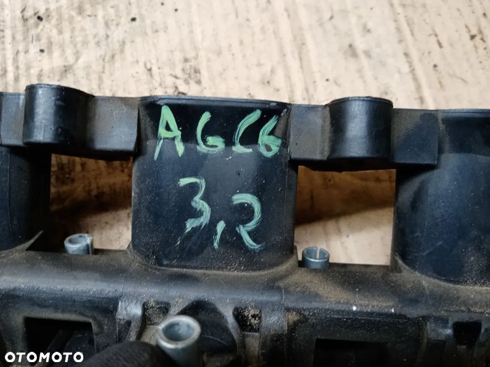 Kolektor ssący Audi A6 C6 3.2 FSI 06E133109C - 8