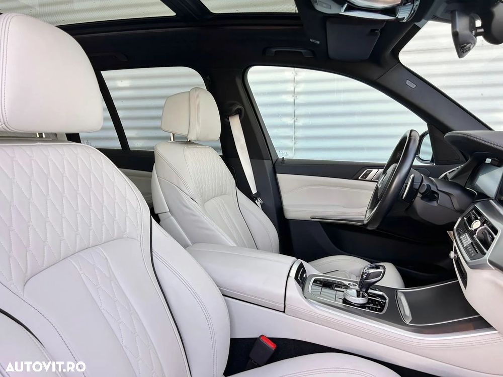 BMW X5 xDrive40i - 8