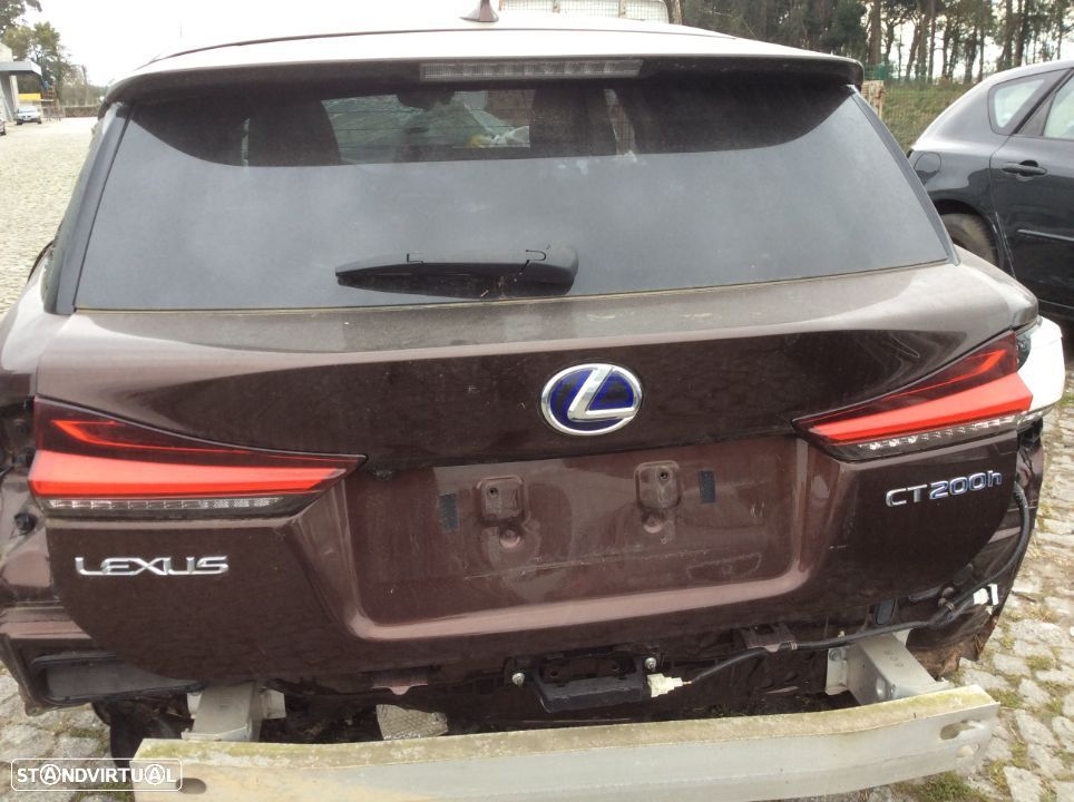 Tampa da mala Lexus CT200h - 1