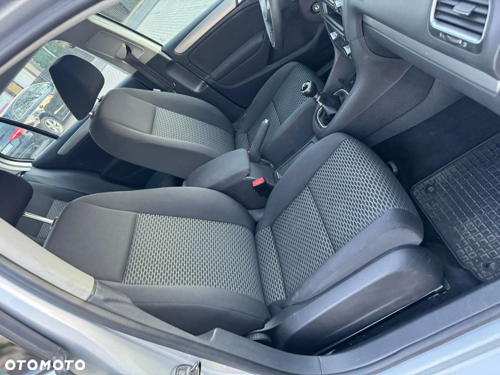 Volkswagen Golf 1.4 Comfortline - 6