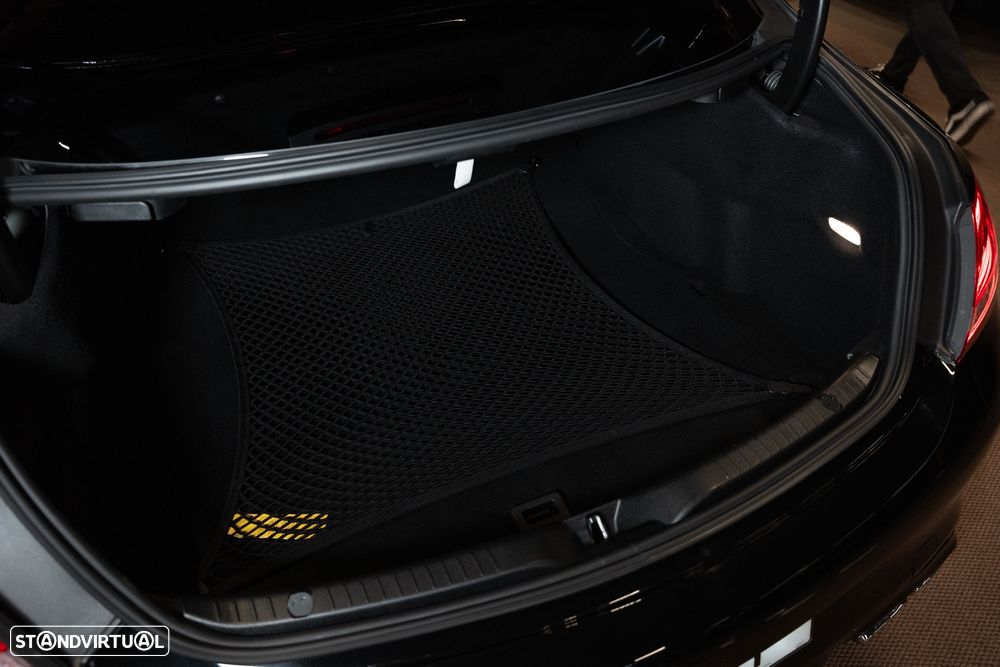 Mercedes-Benz C 63 AMG S - 36