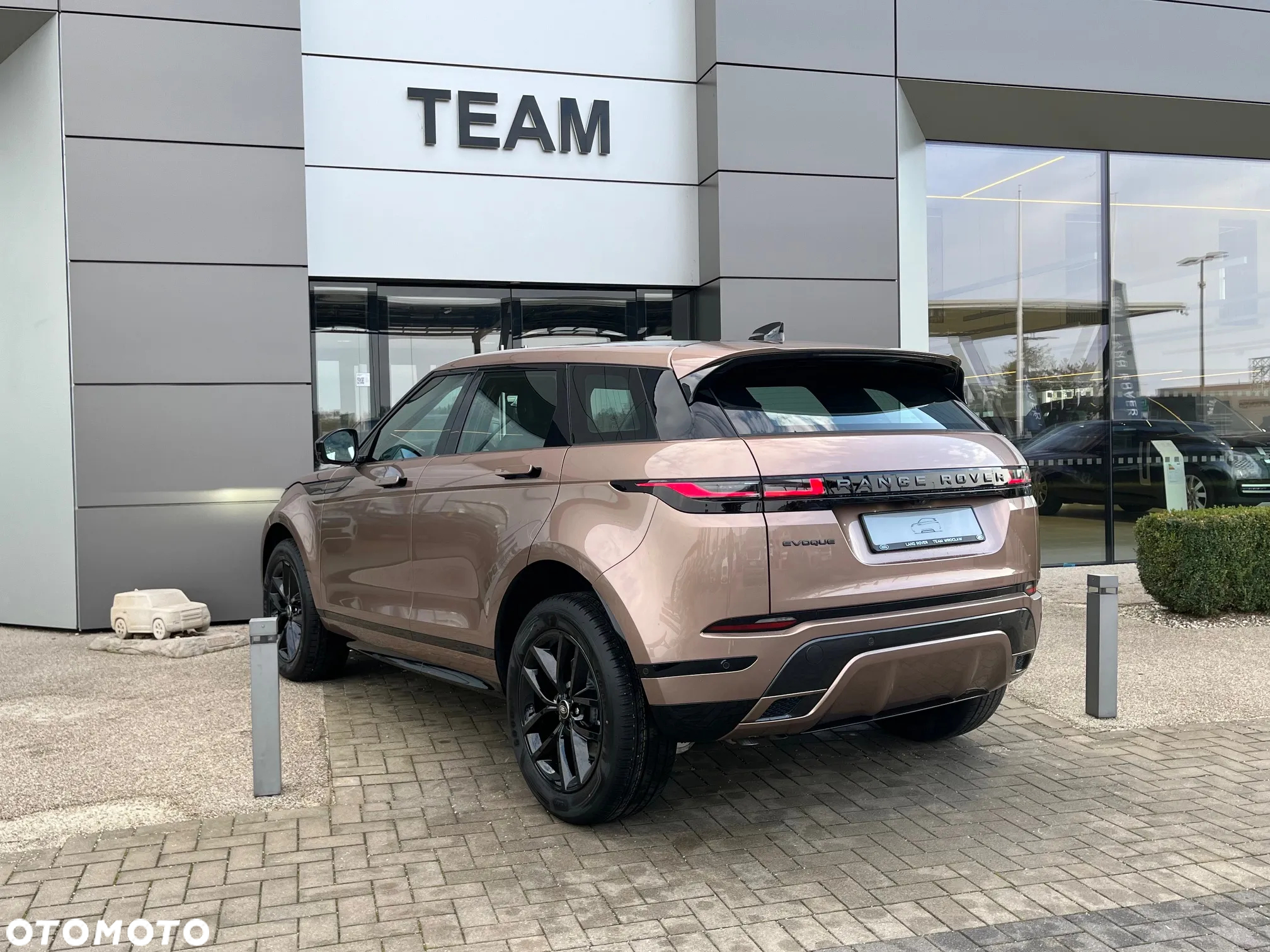 Land Rover Range Rover Evoque - 8