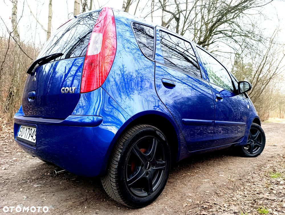Mitsubishi Colt - 9