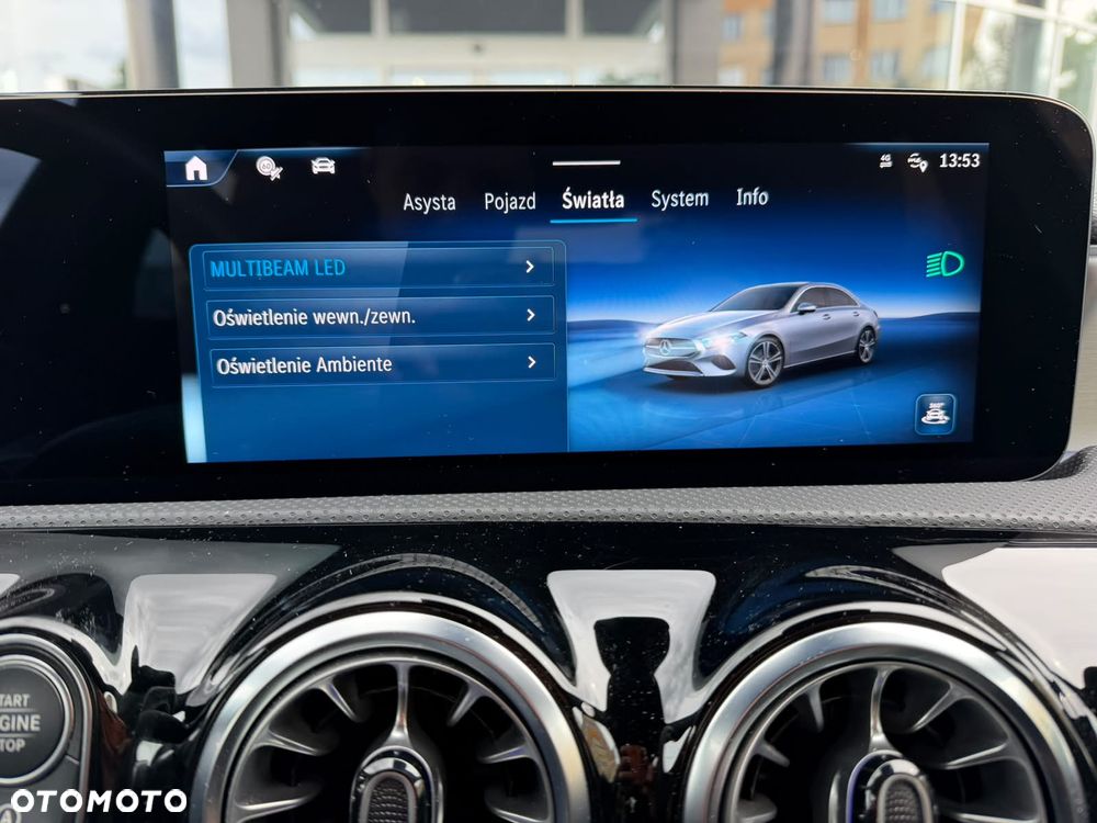 Mercedes-Benz Klasa A 220 4-Matic AMG Line 8G-DCT - 16