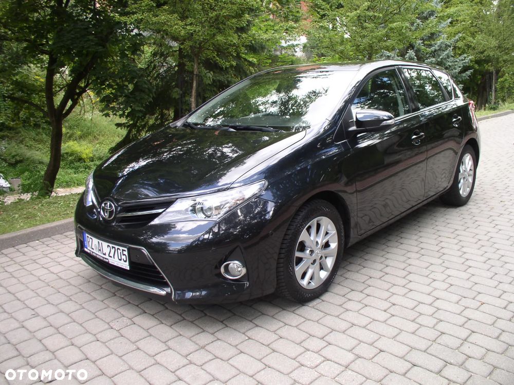 Toyota Auris 1.6 Valvematic Executive - 31