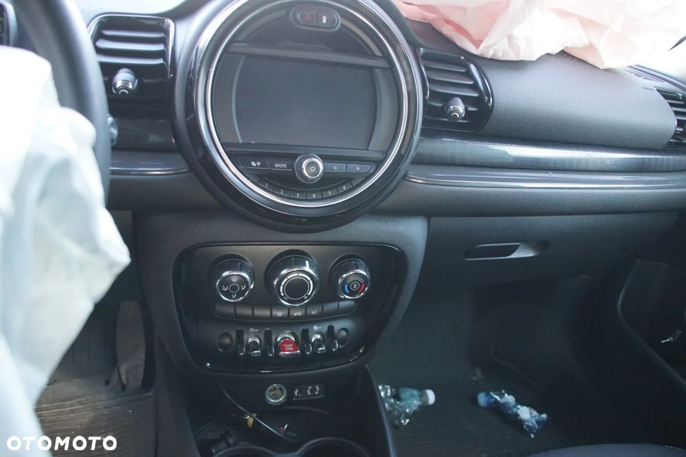 Auto na części - Mini Clubman II F54 1.5 136 KM B38A15 GS6-58BG C2K 2017R Silnik Skrzynia Drzwi Błotnik Klapa Zderzak Lampa Lusterko Klamka Szyba Deska Kokpit Sterownik Moduł Czujnik Licznik Wyświetlacz Panel Kierownica - 12