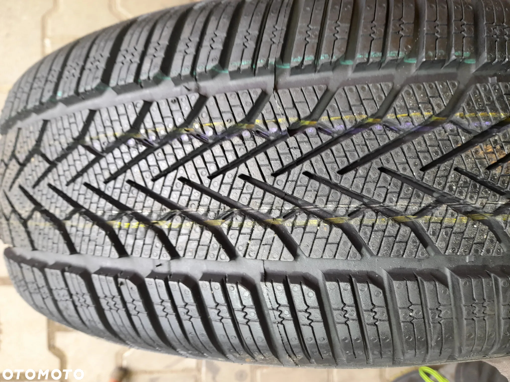 Opona zimowa Semperit Speed-Grip 2 215/60 16 99H XL - 5