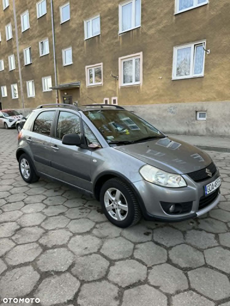 Suzuki SX4 1.6 VVT 4x2 Comfort - 1