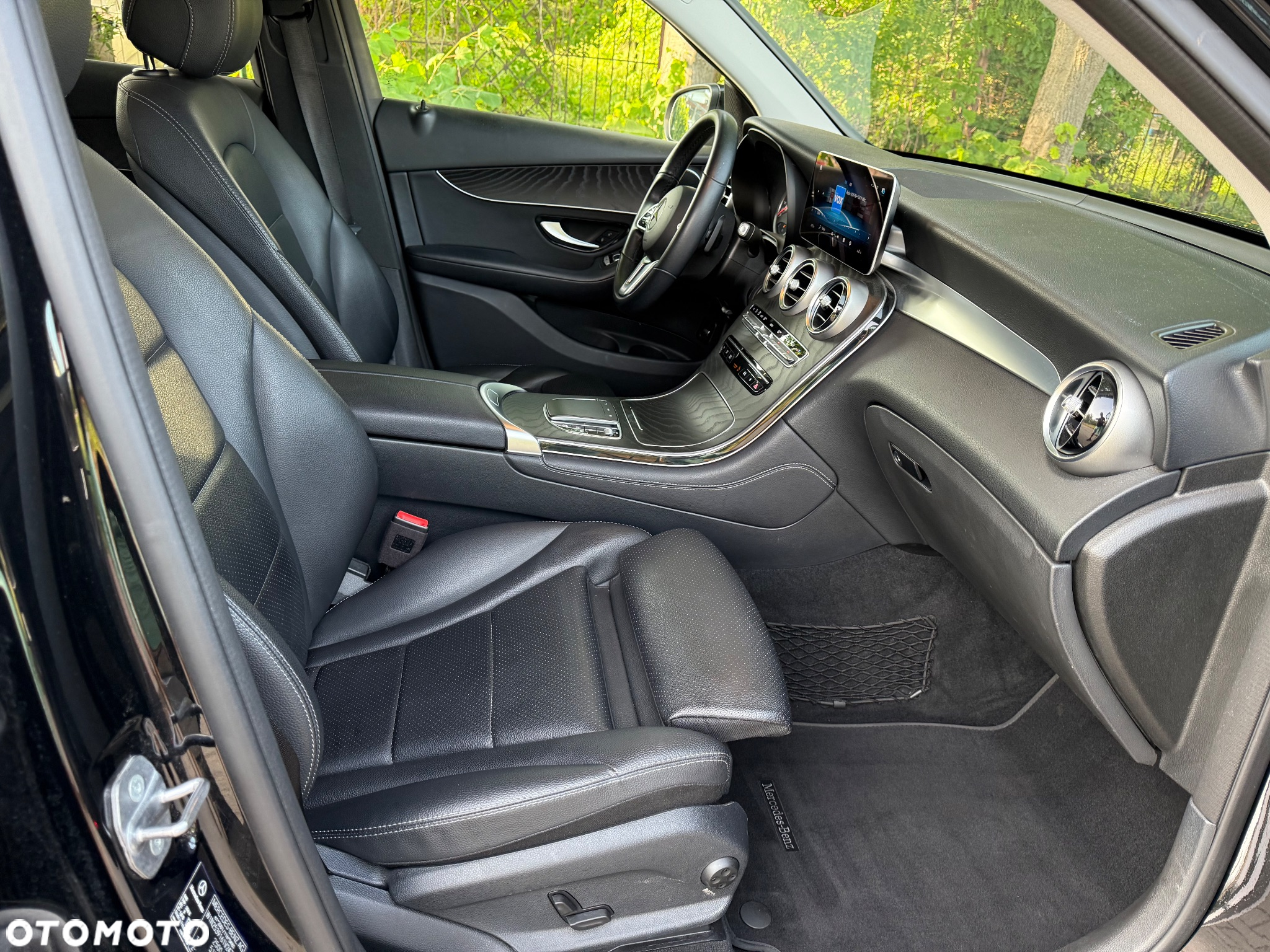 Mercedes-Benz GLC 200 d 4-Matic Business Edition - 37