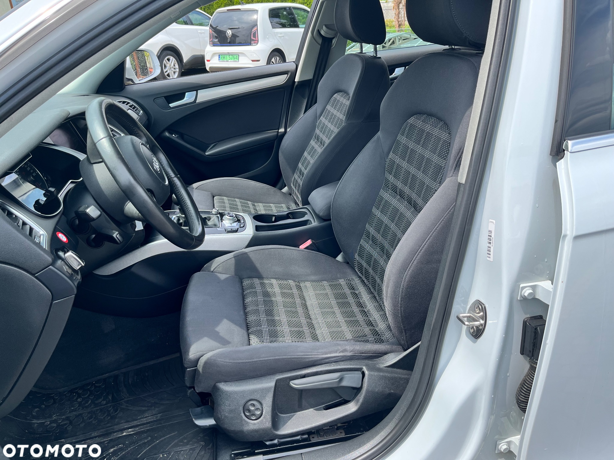 Audi A4 2.0 TDI - 9