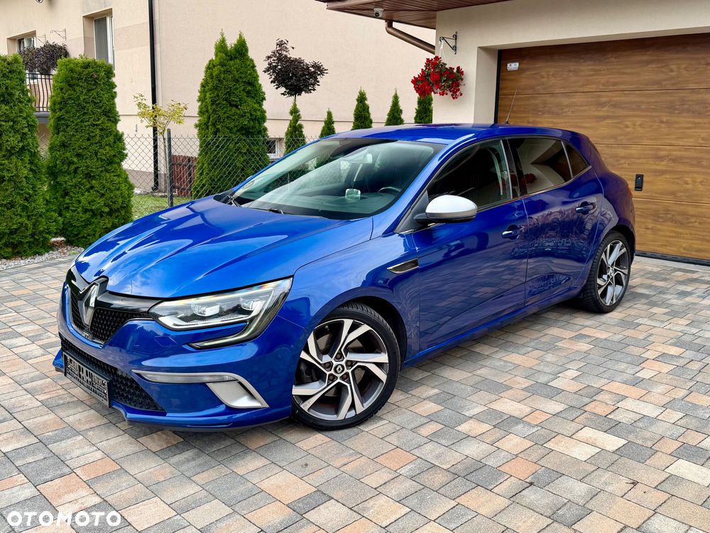 Renault Megane ENERGY TCe 205 EDC GT - 29