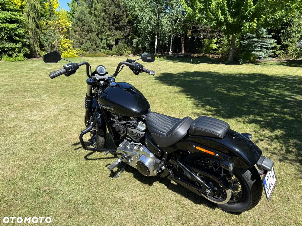 Harley-Davidson Softail Street Bob - 8