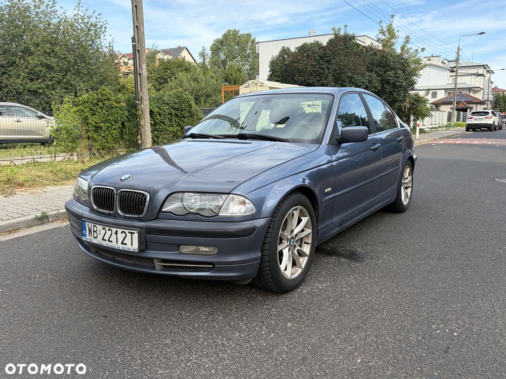BMW Seria 3 - 1