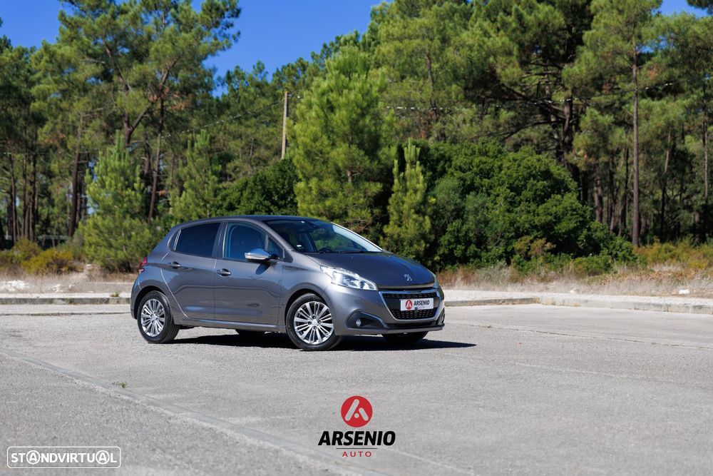 Peugeot 208 1.5 BlueHDi Signature - 4