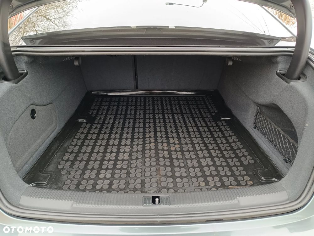 Audi A6 Limousine 3.0 TDI DPF quattro S tronic sport selection - 36