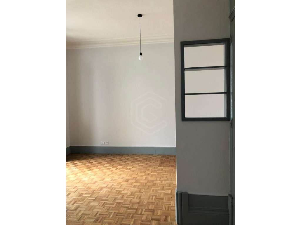 Andar moradia T3 no coração das Antas - Porto - Grande imagem: 4/33