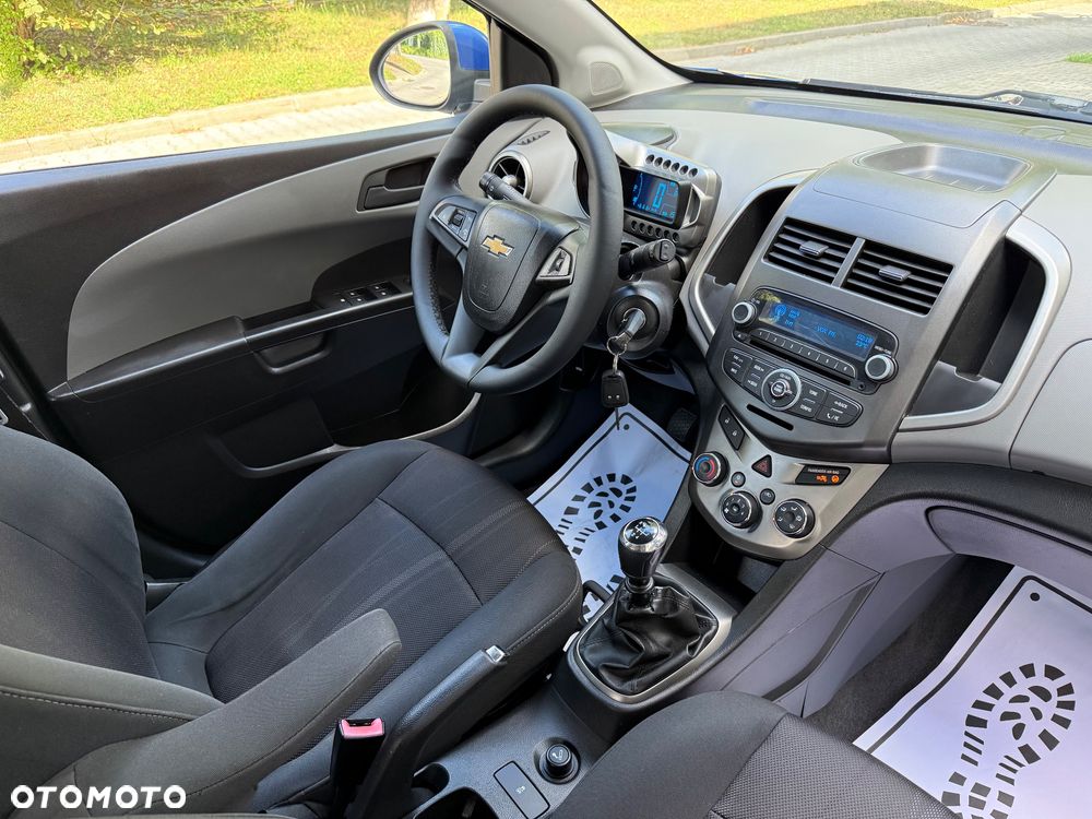 Chevrolet Aveo 1.4 LT S/S - 6