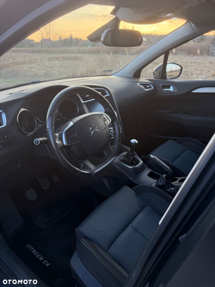 Citroën C4 1.6 HDi Feel - 10