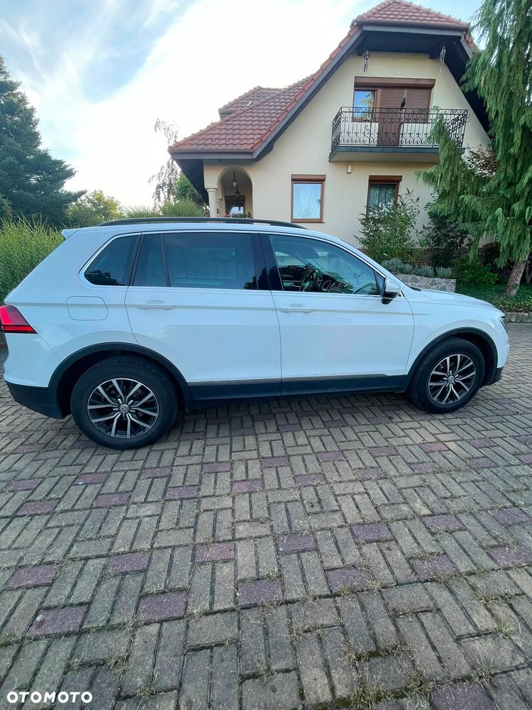 Volkswagen Tiguan - 3