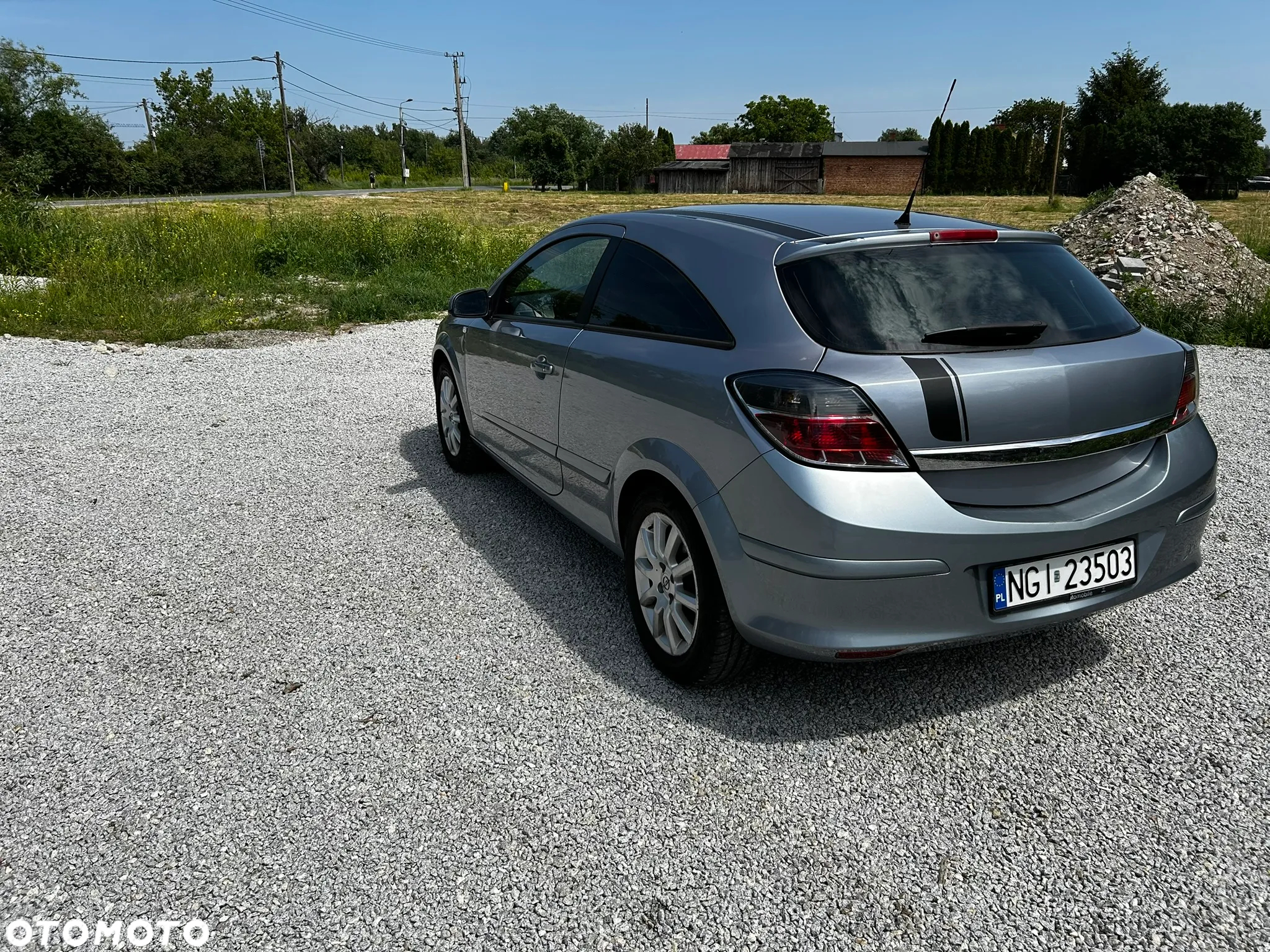 Opel Astra III GTC 1.6 Enjoy - 4