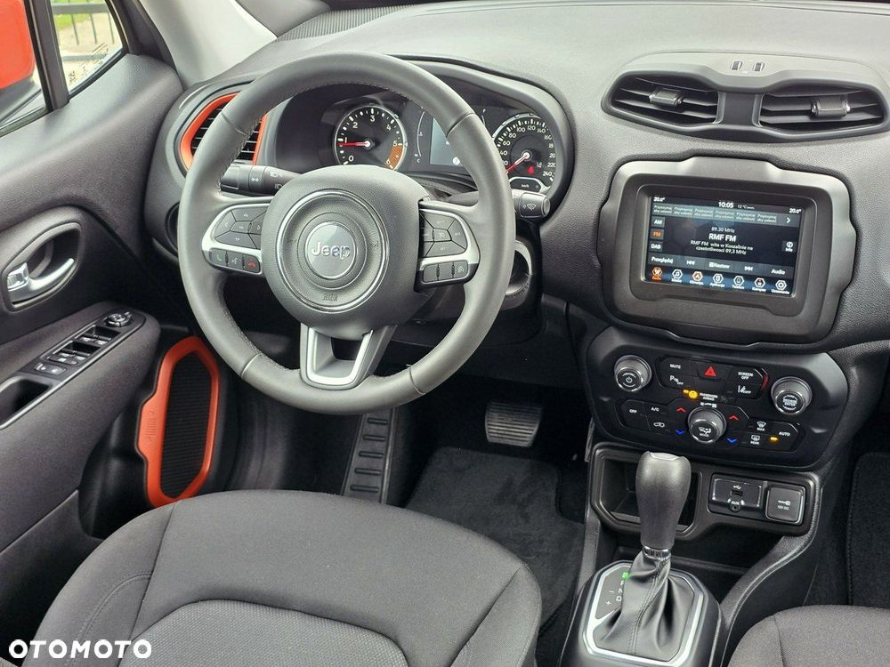 Jeep Renegade 1.6 MultiJet DSG Business Line - 8