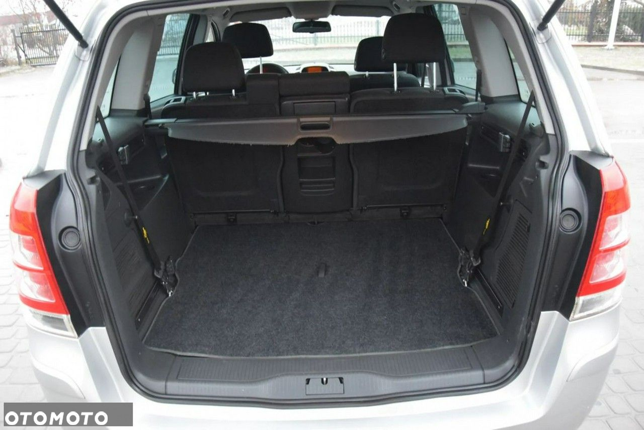 Opel Zafira 1.6 ECOFLEX Family Plus - 20